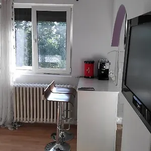 https://mexonia.bucharesthotelsnow.com